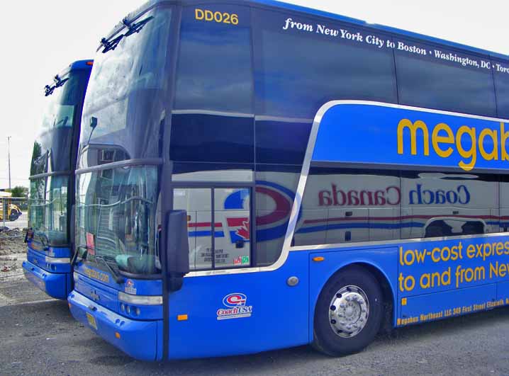 Megabus Van Hool Astromega TD925 DD026